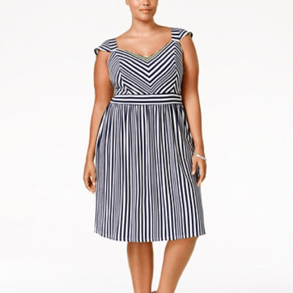 Black and white American Rag Dress